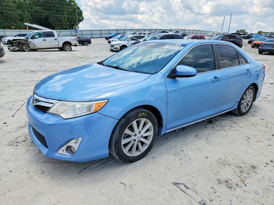 2014 Toyota Camry მანქანა იყიდება აუქციონზე, vin: 4T1BK1FK2EU542326, აუქციონის ნომერი: 59988376