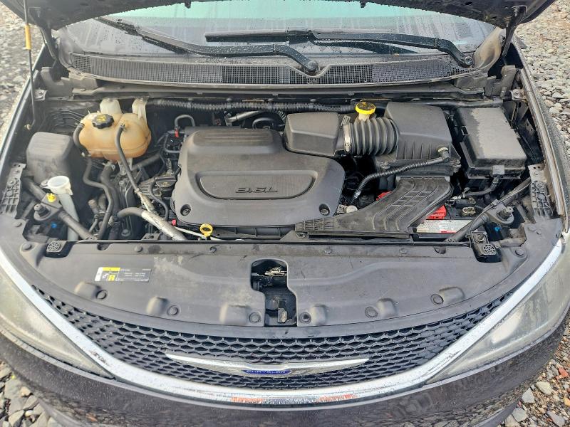 62790846 :رقم المزاد ، 2C4RC1BG2KR550310 vin ، 2019 Chrysler Pacifica مزاد بيع