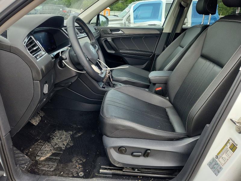 Продажа на аукционе авто 2022 Volkswagen Tiguan, vin: 3VV2B7AX3NM048377, номер лота: 59990136