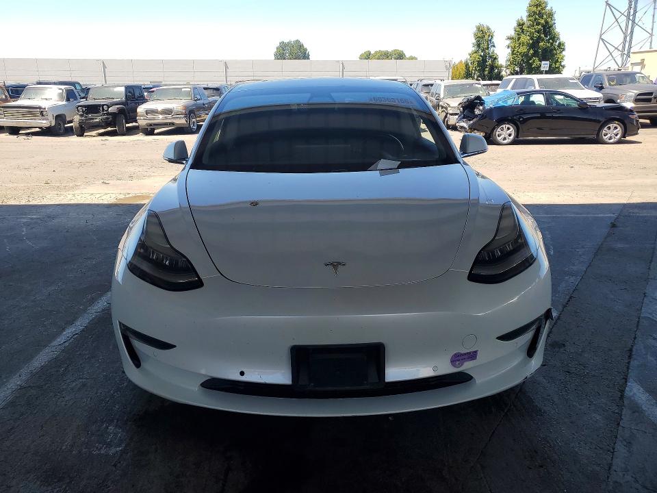 2018 Tesla Model 3 მანქანა იყიდება აუქციონზე, vin: 5YJ3E1EA7JF164662, აუქციონის ნომერი: 60363166