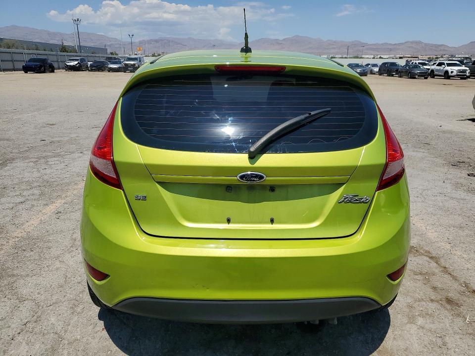 61946986 :رقم المزاد ، 3FADP4EJ9DM119485 vin ، 2013 Ford Fiesta مزاد بيع
