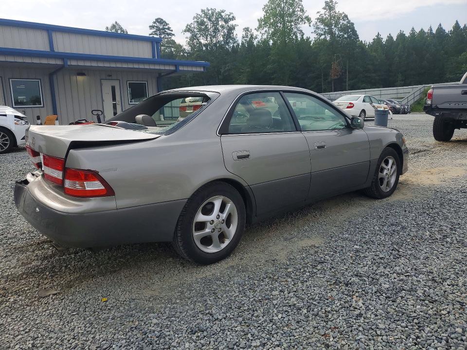 2001 Lexus Es მანქანა იყიდება აუქციონზე, vin: JT8BF28G310335788, აუქციონის ნომერი: 62810366