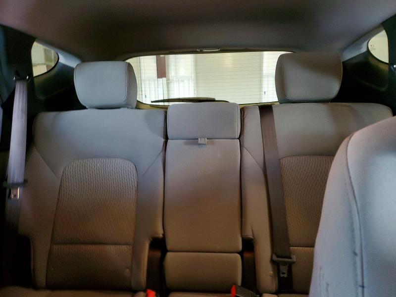 Продажа на аукционе авто 2017 Hyundai Santa Fe Sport, vin: 5NMZTDLB2HH023083, номер лота: 61697796