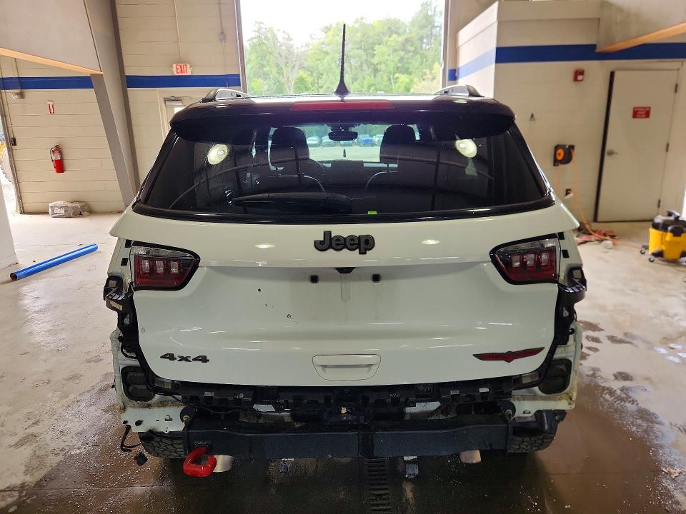 61674166 :رقم المزاد ، 3C4NJDDN5ST584191 vin ، 2025 Jeep Compass مزاد بيع