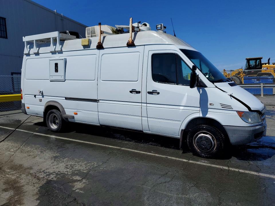 Продажа на аукционе авто 2006 Dodge Sprinter, vin: WD0PD544365969355, номер лота: 52405446