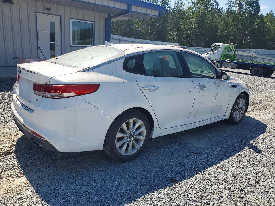 2016 Kia Optima მანქანა იყიდება აუქციონზე, vin: 5XXGU4L35GG080842, აუქციონის ნომერი: 60304966