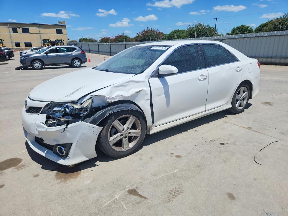 2013 Toyota Camry მანქანა იყიდება აუქციონზე, vin: 4T1BF1FK3DU645516, აუქციონის ნომერი: 60504476