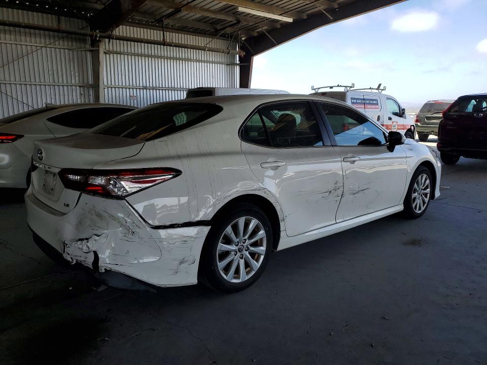 Продаж на аукціоні авто 2018 Toyota Camry, vin: JTNB11HK1J3038978, номер лоту: 61385716