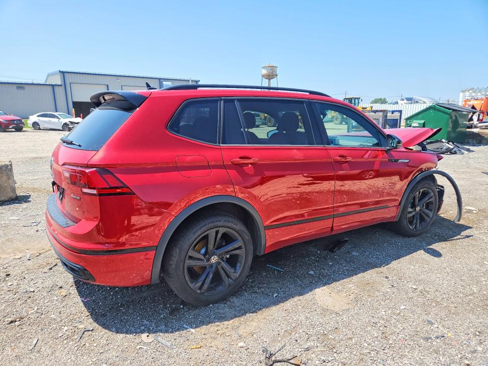59624836 :رقم المزاد ، 3VV8B7AX4RM228967 vin ، 2024 Volkswagen Tiguan مزاد بيع