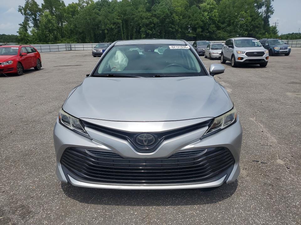 2019 Toyota Camry მანქანა იყიდება აუქციონზე, vin: 4T1B11HK5KU778416, აუქციონის ნომერი: 62131836
