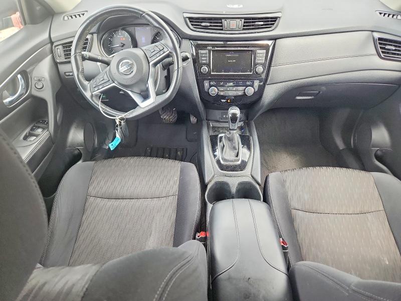2018 Nissan Rogue მანქანა იყიდება აუქციონზე, vin: 5N1AT2MV8JC825812, აუქციონის ნომერი: 63117516