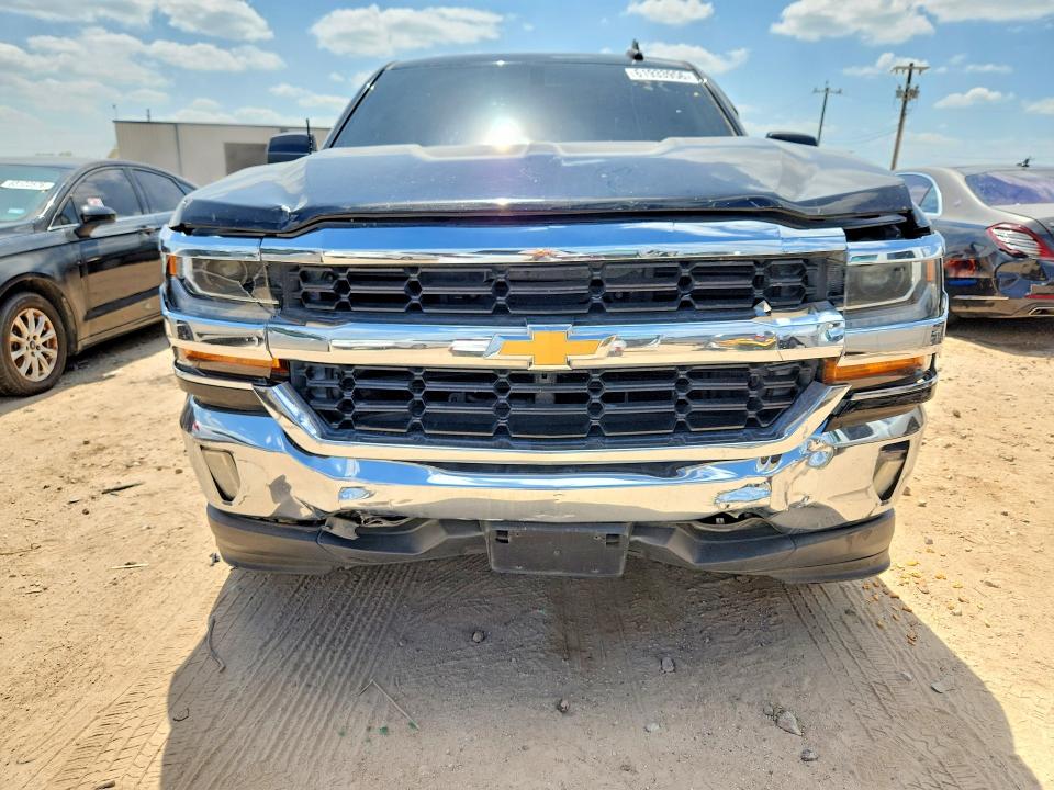 Продаж на аукціоні авто 2018 Chevrolet Silverado, vin: 3GCPCREH2JG364264, номер лоту: 61933956