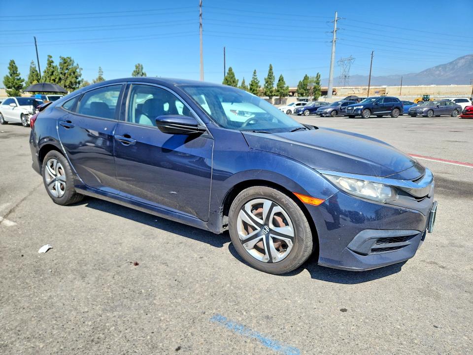 Продажа на аукционе авто 2017 Honda Civic, vin: 2HGFC2F53HH532626, номер лота: 62778966