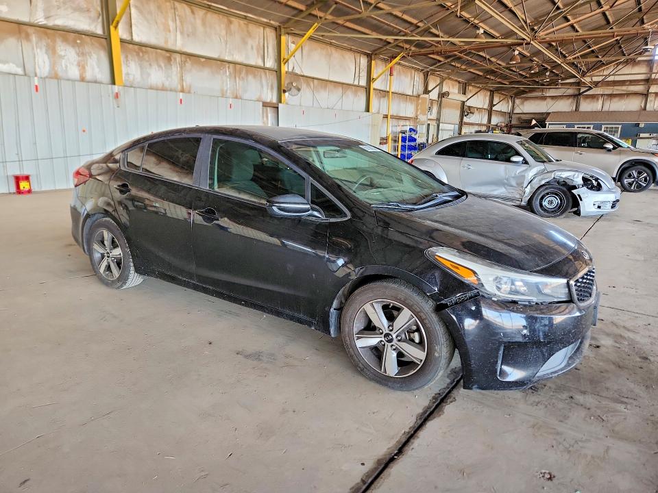 2018 Kia Forte მანქანა იყიდება აუქციონზე, vin: 3KPFL4A73JE261135, აუქციონის ნომერი: 60138936