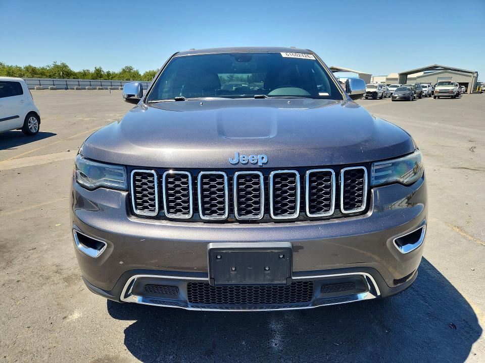 Продаж на аукціоні авто 2017 Jeep Grand Cherokee, vin: 1C4RJFBGXHC627557, номер лоту: 61602426