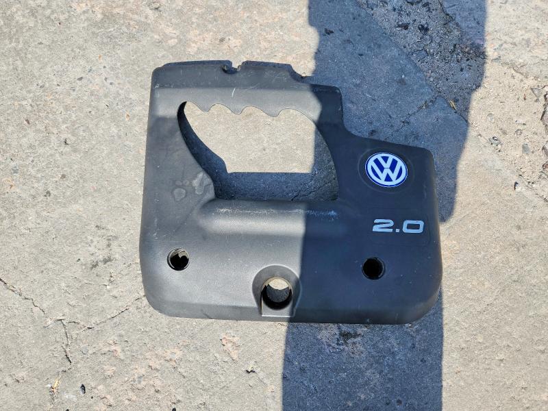 61820626 :رقم المزاد ، 3VWCC21C5XM447808 vin ، 1999 Volkswagen New Beetle مزاد بيع