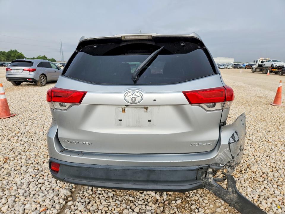 Aukcja sprzedaży 2017 Toyota Highlander, vin: 5TDJZRFHXHS373129, numer aukcji: 61382666