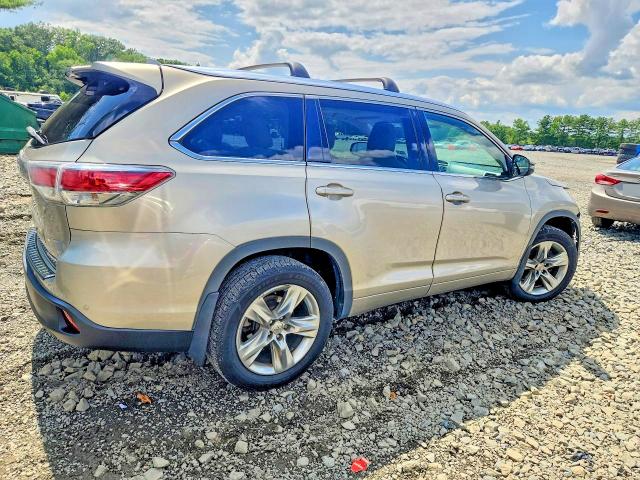 2015 Toyota Highlander მანქანა იყიდება აუქციონზე, vin: 5TDDKRFH2FS116609, აუქციონის ნომერი: 62881246