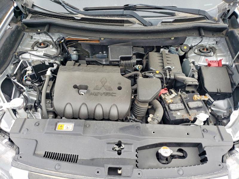 59726566 :رقم المزاد ، JA4AD2A35JJ004211 vin ، 2018 Mitsubishi Outlander مزاد بيع
