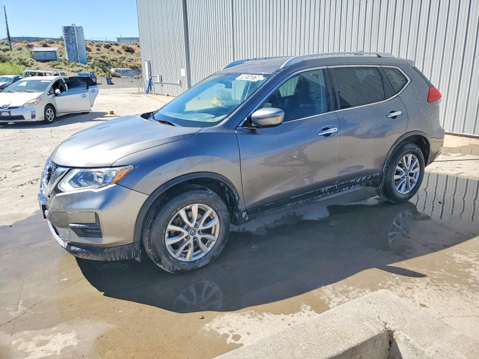 2017 Nissan Rogue მანქანა იყიდება აუქციონზე, vin: KNMAT2MV8HP541961, აუქციონის ნომერი: 74514375