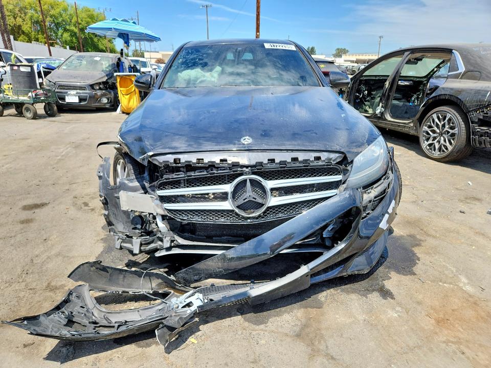 Продаж на аукціоні авто 2018 Mercedes-benz C, vin: 55SWF4JB9JU240701, номер лоту: 61722296