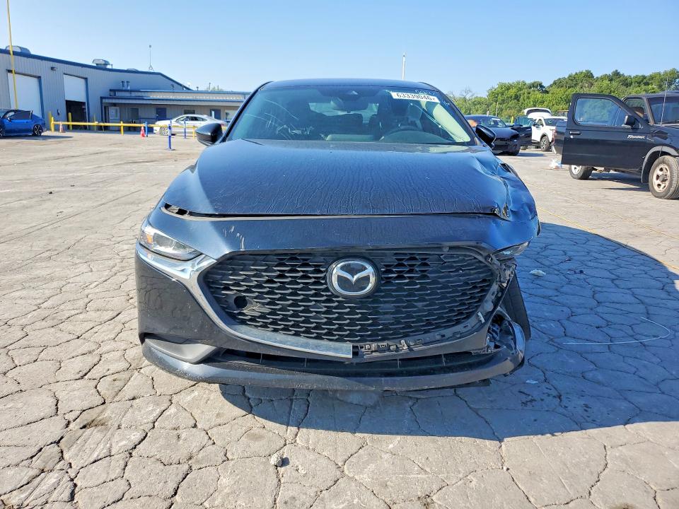 63339046 :رقم المزاد ، 3MZBPAA77NM307463 vin ، 2022 Mazda 3 مزاد بيع