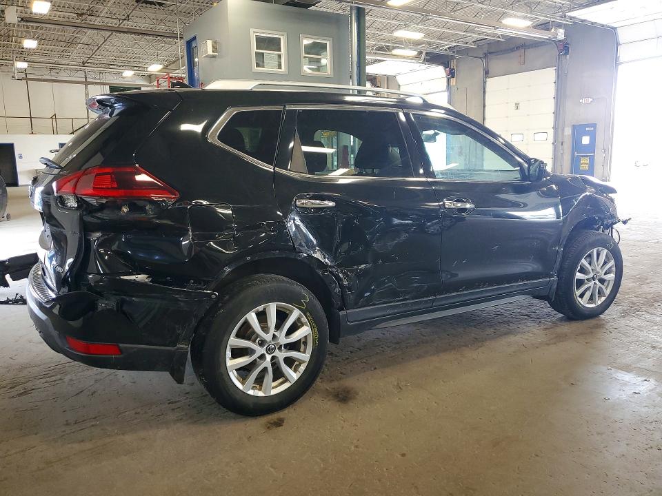 60697466 :رقم المزاد ، KNMAT2MV2JP603473 vin ، 2018 Nissan Rogue مزاد بيع