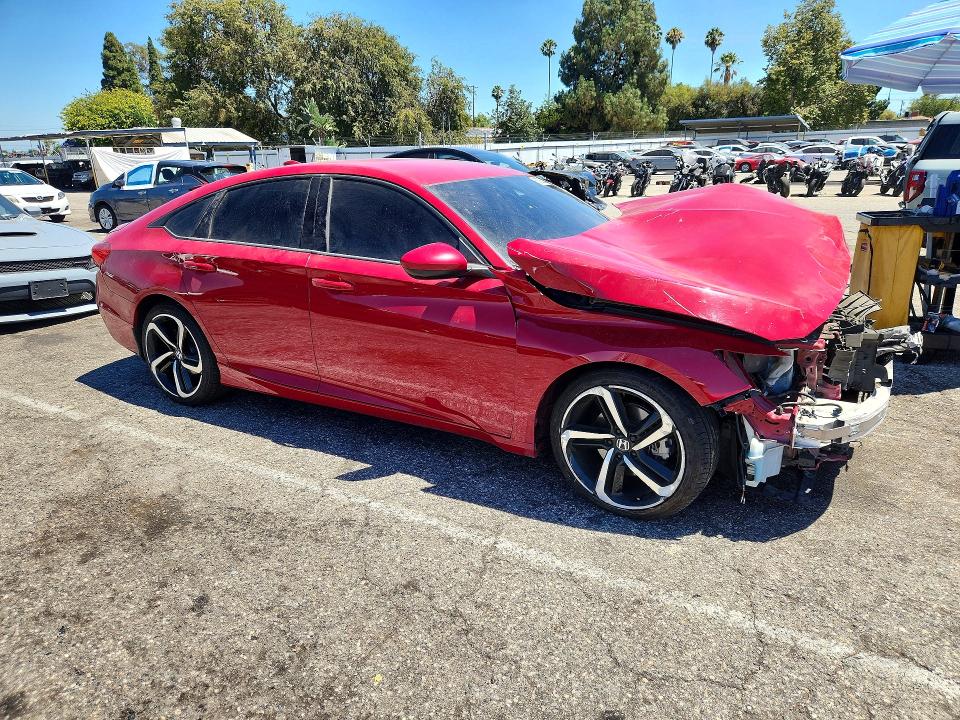 Auction sale of the 2019 Honda Accord, vin: 1HGCV1F37KA067859, lot number: 60062376