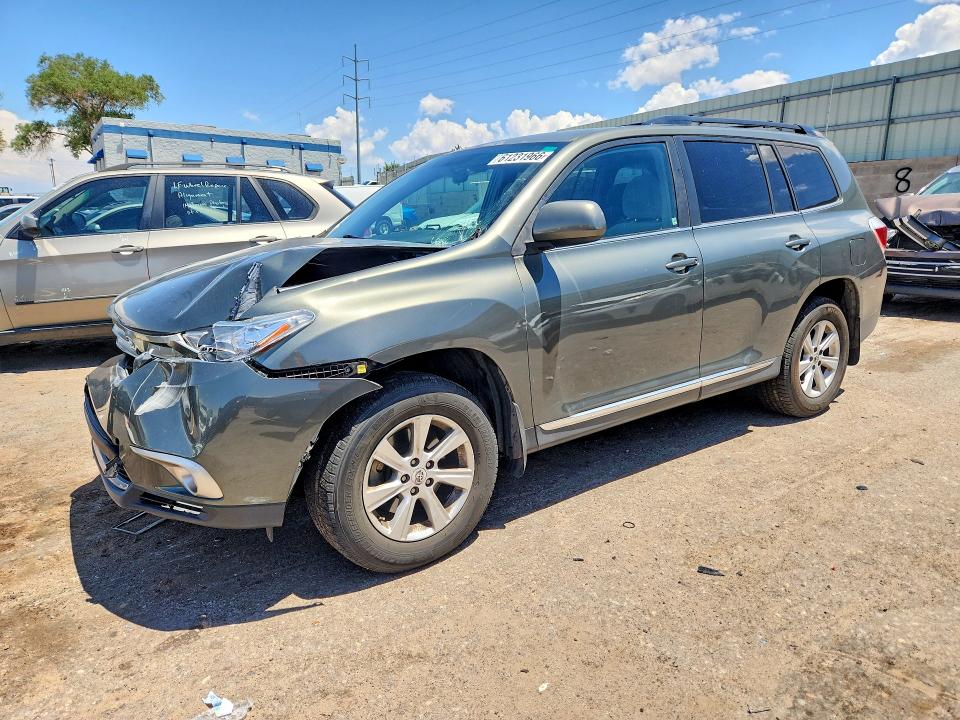 61231966 :رقم المزاد ، 5TDBK3EH9CS104281 vin ، 2012 Toyota Highlander مزاد بيع
