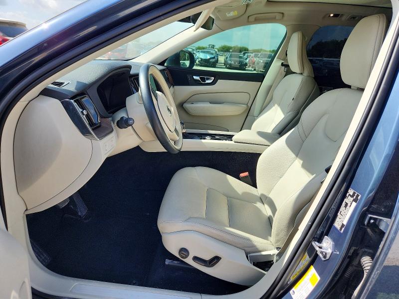 59155096 :رقم المزاد ، YV4102DK4M1759730 vin ، 2021 Volvo Xc60 مزاد بيع