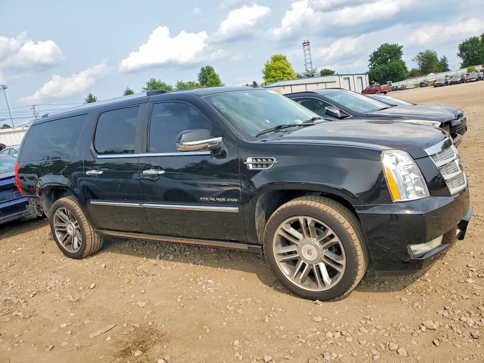 Продажа на аукционе авто 2012 Cadillac Escalade, vin: 1GYS4KEF7CR221207, номер лота: 62467886
