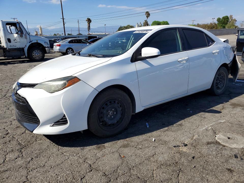 Продаж на аукціоні авто 2017 Toyota Corolla, vin: 5YFBURHE6HP679825, номер лоту: 61434876