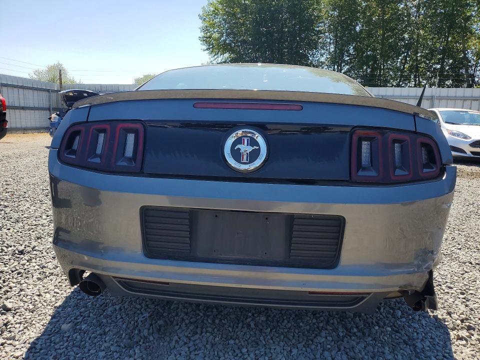 61435136 :رقم المزاد ، 1ZVBP8AM2D5227121 vin ، 2013 Ford Mustang مزاد بيع