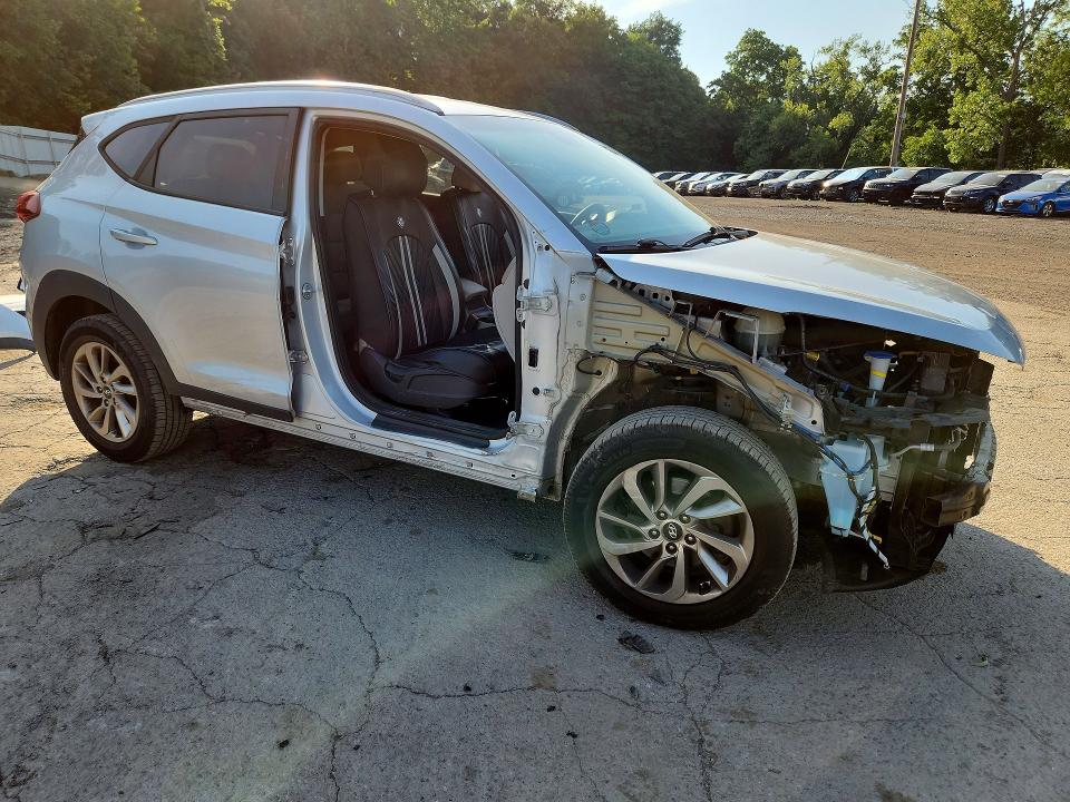 2018 Hyundai Tucson მანქანა იყიდება აუქციონზე, vin: KM8J33A43JU713799, აუქციონის ნომერი: 61155766