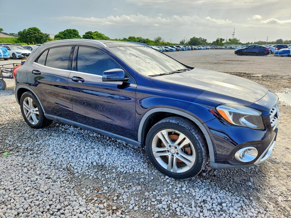 61314446 :رقم المزاد ، WDCTG4GB3JJ373191 vin ، 2018 Mercedes-benz Gla مزاد بيع