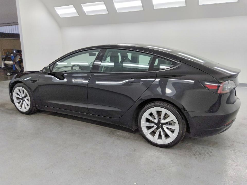 2022 Tesla Model 3 მანქანა იყიდება აუქციონზე, vin: 5YJ3E1EA5NF371203, აუქციონის ნომერი: 60132876
