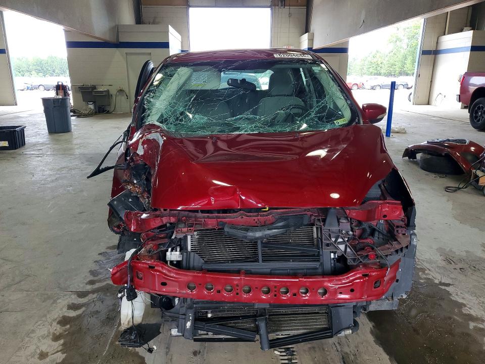 62004646 :رقم المزاد ، 1FADP5AU7HL117764 vin ، 2017 Ford C-max مزاد بيع