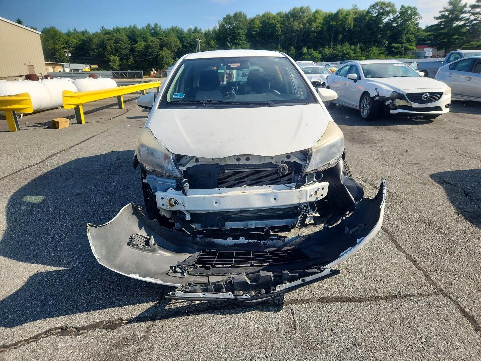 2014 Toyota Yaris მანქანა იყიდება აუქციონზე, vin: JTDKTUD34ED588366, აუქციონის ნომერი: 62475016