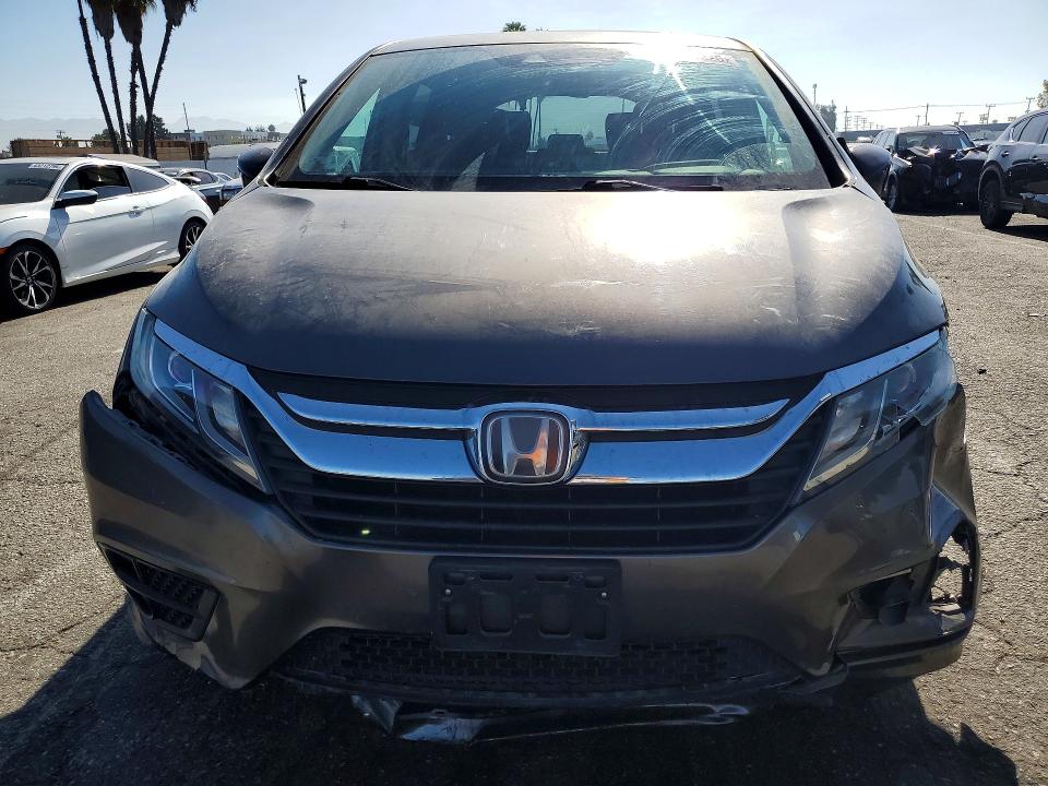 62993826 :رقم المزاد ، 5FNRL6H75KB092522 vin ، 2019 Honda Odyssey مزاد بيع