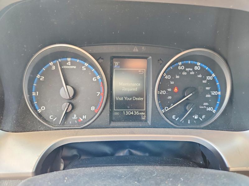 Продаж на аукціоні авто 2018 Toyota Rav4, vin: JTMZFREV7JJ204787, номер лоту: 61365236