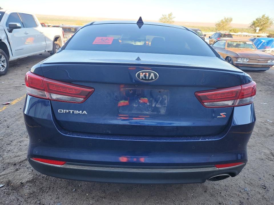 Продаж на аукціоні авто 2018 Kia Optima, vin: 5XXGT4L32JG219576, номер лоту: 63138896