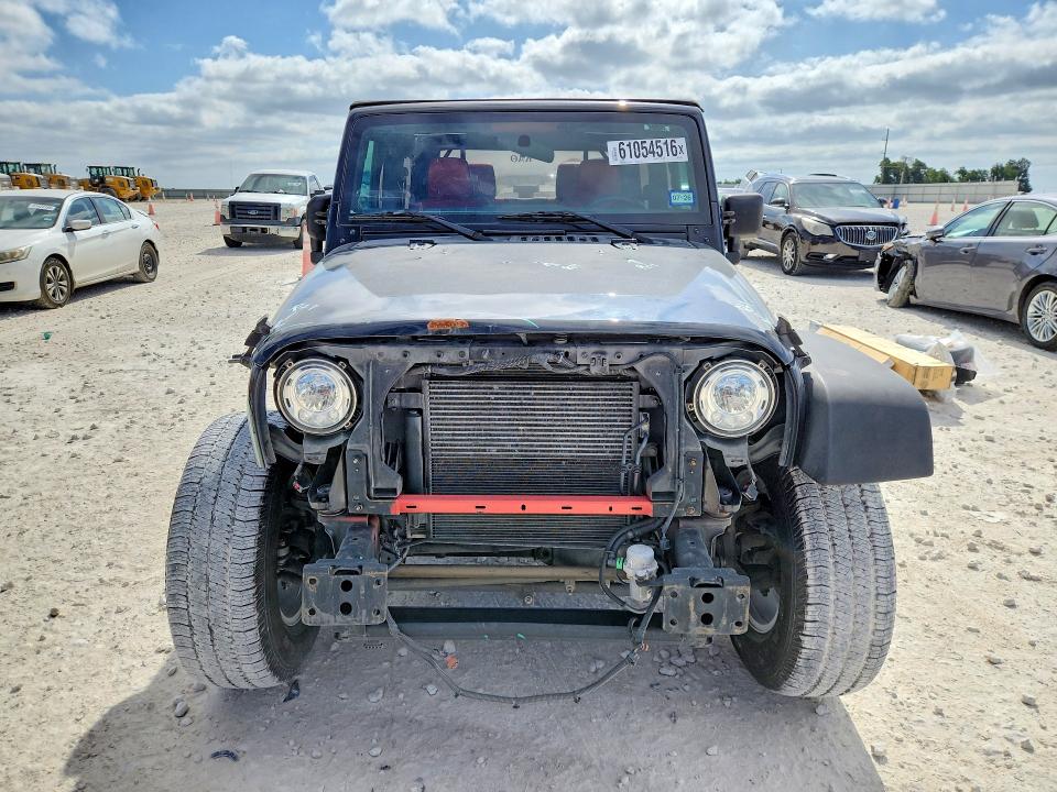 61054516 :رقم المزاد ، 1C4GJWAG3HL735771 vin ، 2017 Jeep Wrangler مزاد بيع