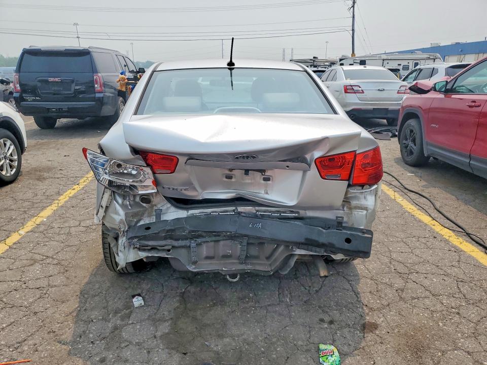 Продажа на аукционе авто 2010 Kia Forte, vin: KNAFT4A29A5097550, номер лота: 61412786