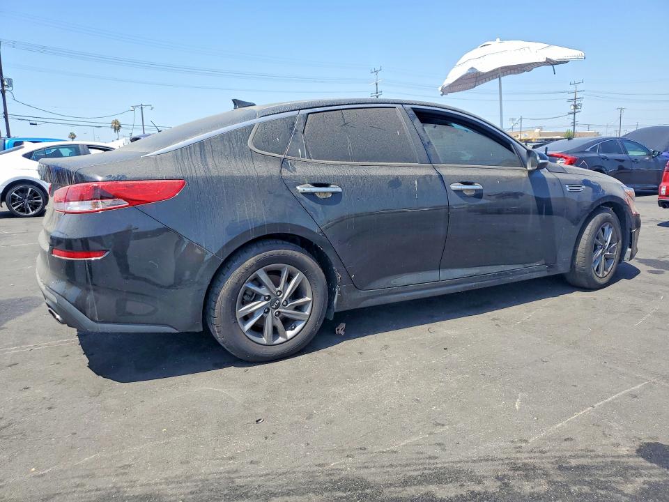 61328876 :رقم المزاد ، 5XXGT4L32LG419313 vin ، 2020 Kia Optima مزاد بيع