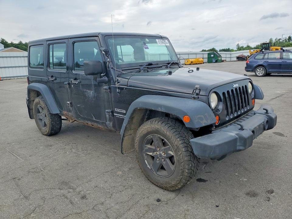 61840726 :رقم المزاد ، 1C4BJWKG1DL694785 vin ، 2013 Jeep Wrangler Unlimited مزاد بيع