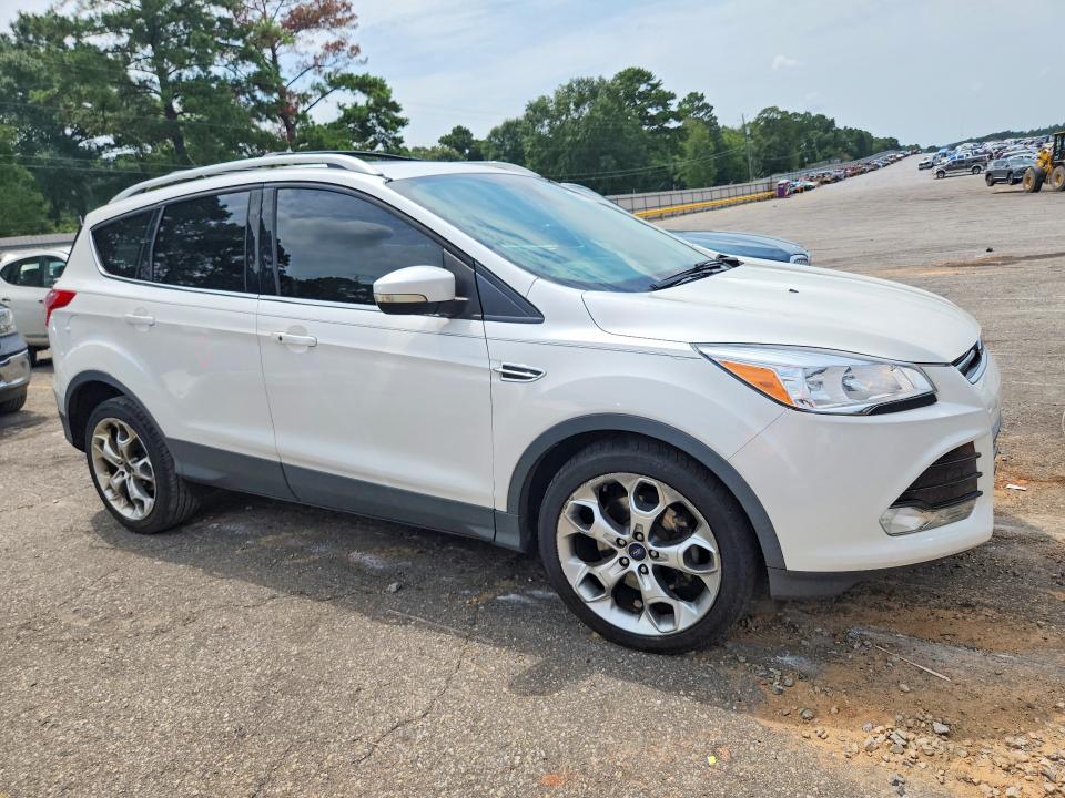 2014 Ford Escape მანქანა იყიდება აუქციონზე, vin: 1FMCU0J91EUB92958, აუქციონის ნომერი: 62962906