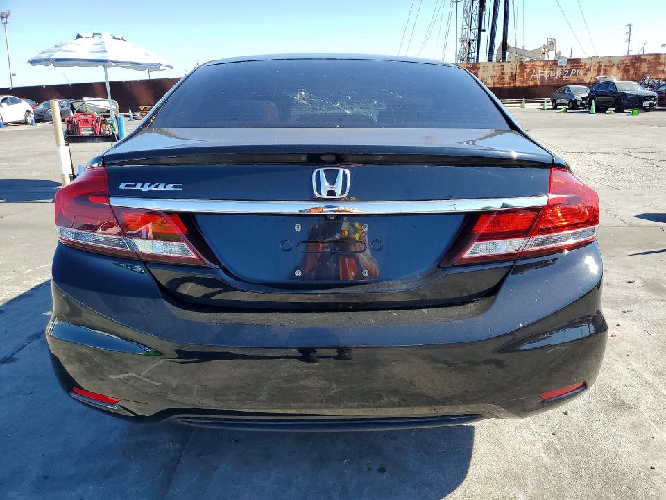 61639156 :رقم المزاد ، 2HGFB2F80FH564699 vin ، 2015 Honda Civic مزاد بيع