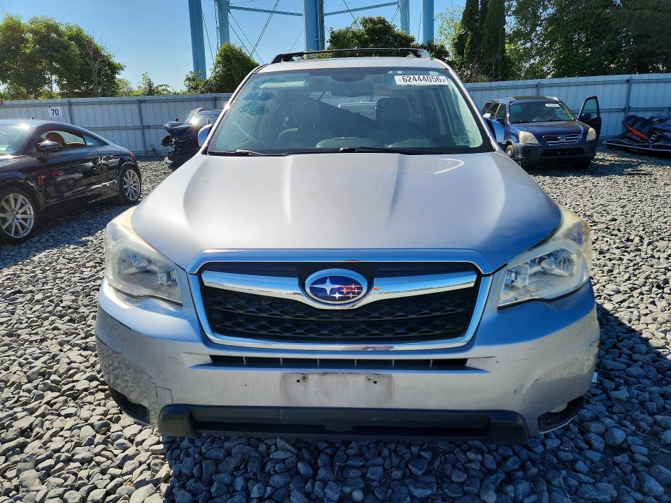 62444056 :رقم المزاد ، JF2SJAWCXFH499706 vin ، 2015 Subaru Forester مزاد بيع