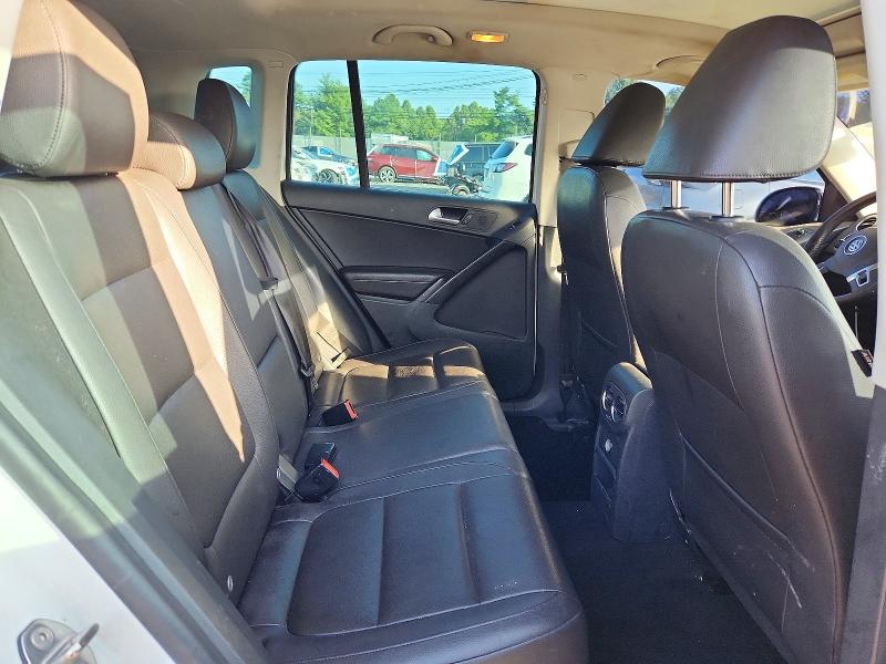 2017 Volkswagen Tiguan მანქანა იყიდება აუქციონზე, vin: WVGSV7AX8HK005862, აუქციონის ნომერი: 85627475