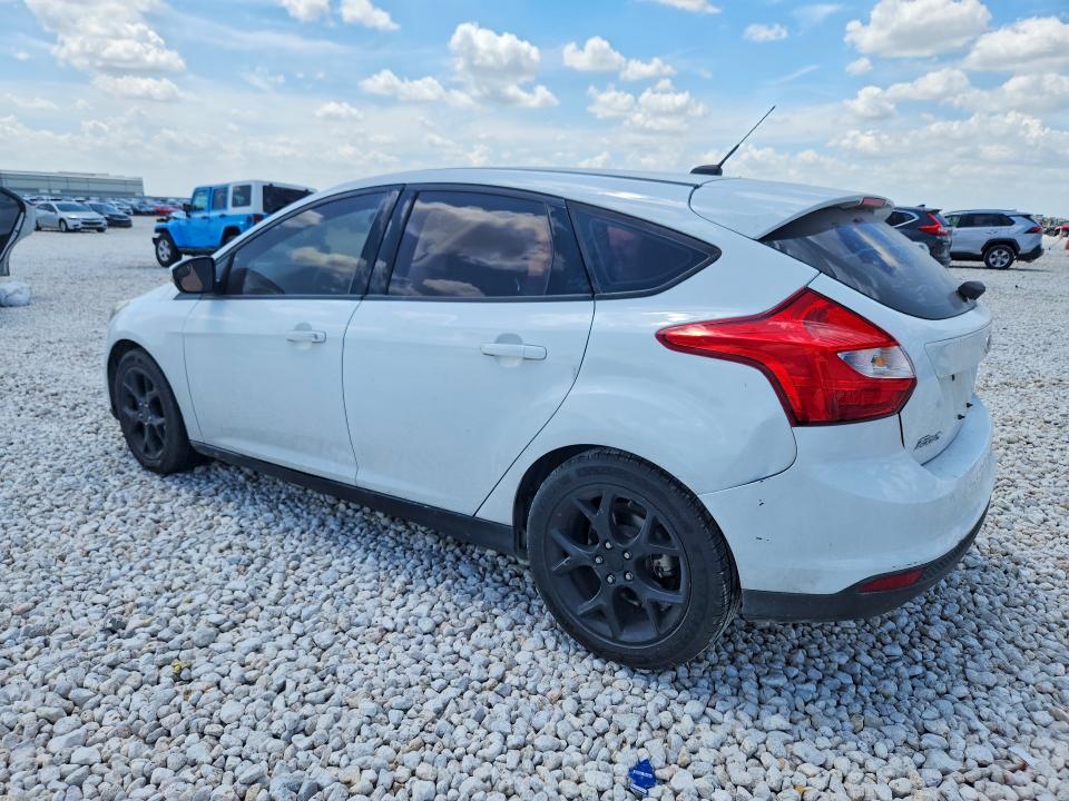 60092696 :رقم المزاد ، 1FADP3K20EL207724 vin ، 2014 Ford Focus مزاد بيع